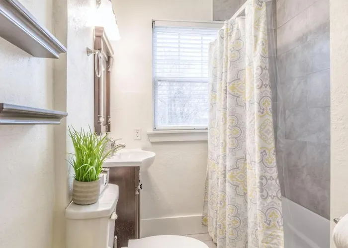 Carson Flats 3 - 1br Near Bok, Osu Med, Dtwn Apartment